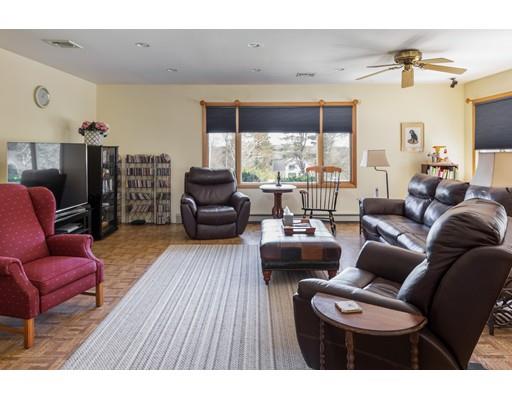 56 Keith Hill Road Grafton, MA 01519 - Photo 8 of 29 Gallery Image 8