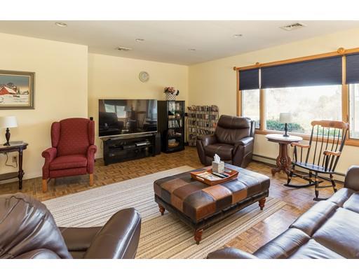 56 Keith Hill Road Grafton, MA 01519 - Photo 10 of 29 Gallery Image 10