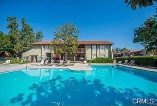 $1,695 | 1030 West MacArthur Boulevard, Unit 35, Santa Ana, CA 92707