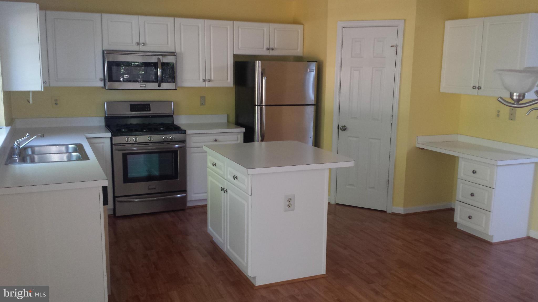 2139 Blue Knob Terrace Silver Spring, MD 20906 - Photo 11 of 21 Kitchen