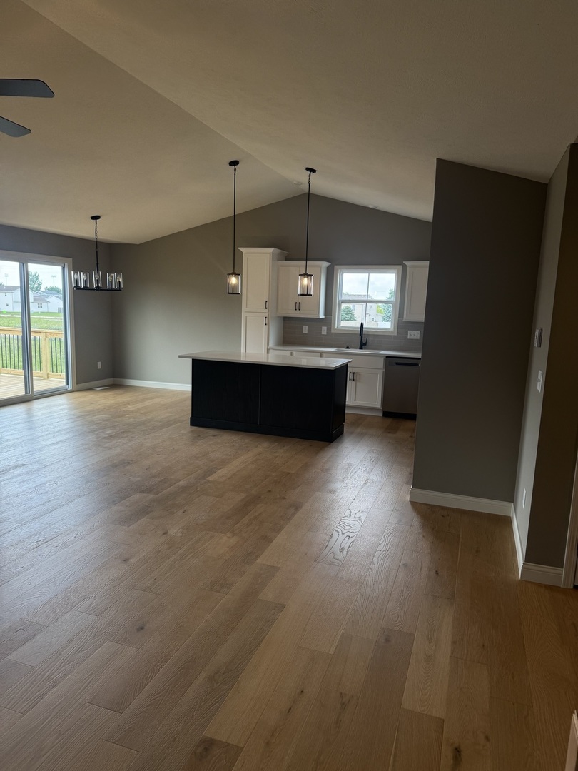 1725 Bluestone Drive Normal, IL 61761 - Photo 2 of 11