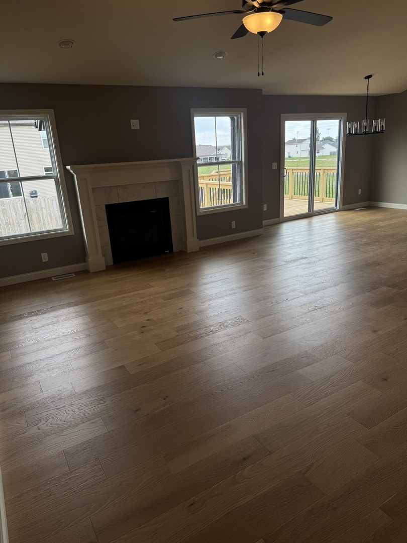 1725 Bluestone Drive Normal, IL 61761 - Photo 4 of 11