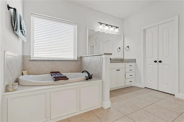 $417,500 | 248 Woodhaven Trail, McGregor, TX 76657