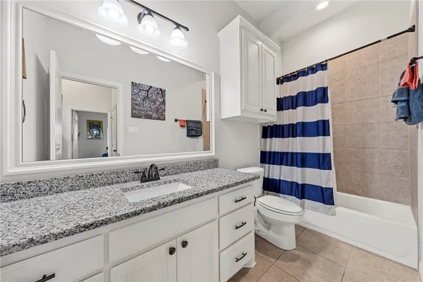 $417,500 | 248 Woodhaven Trail, McGregor, TX 76657