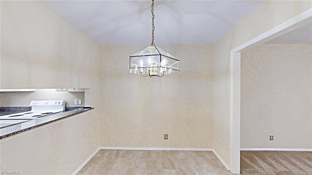 2214 Shadow Valley Road, Unit E High Point, NC 27265 - Photo 13 of 41