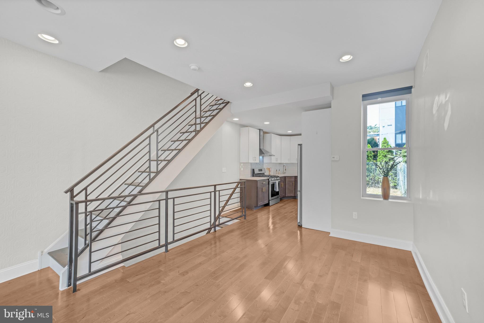 334 Wiota Street Philadelphia, PA 19104 - Photo 6 of 28