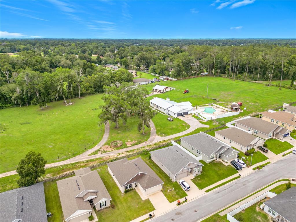 187 Northwest 45th Loop Ocala, FL 34475 - Photo 4 of 50
