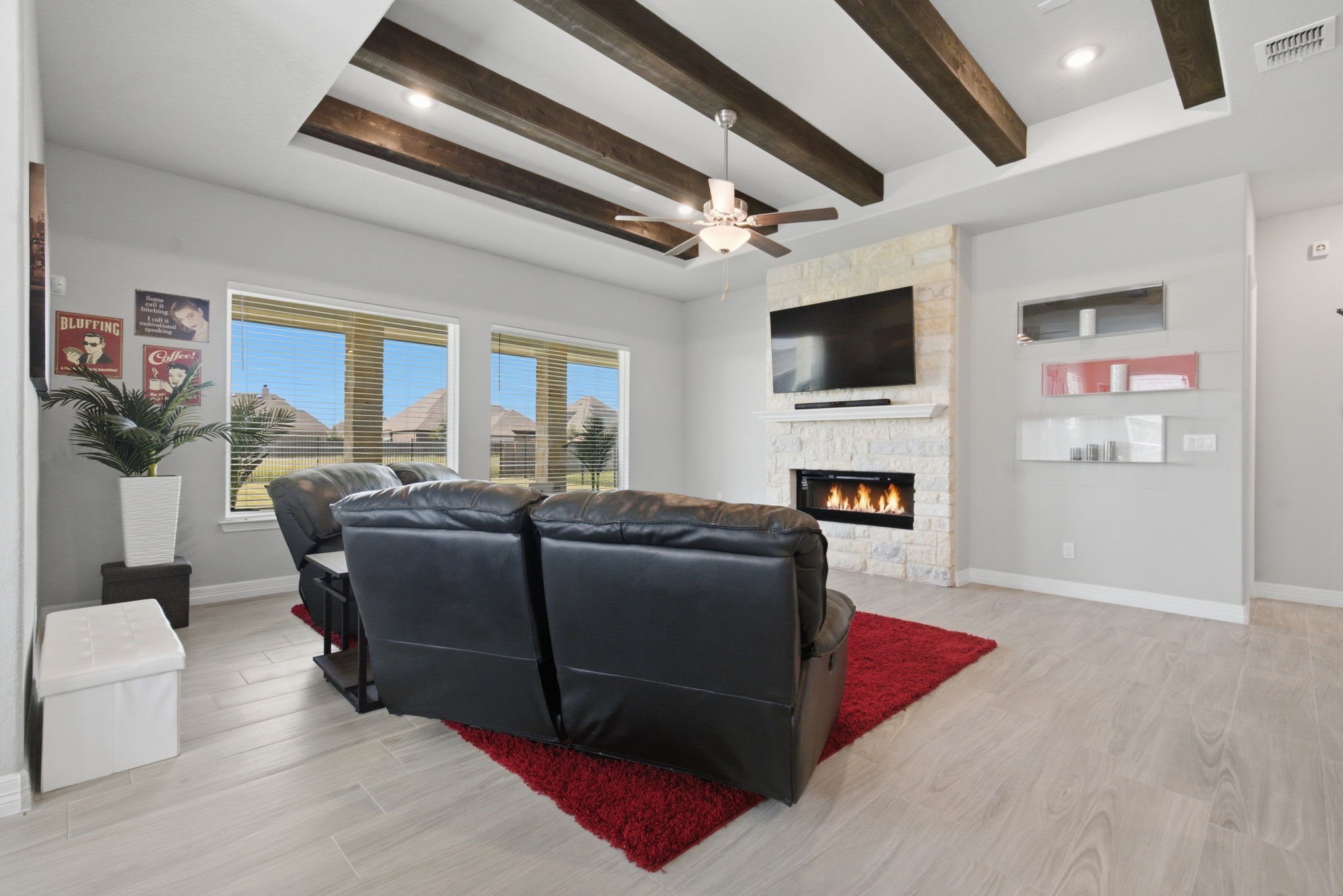 30523 Setterfeld Circle Fair Oaks Ranch, TX 78015 - Photo 11 of 36