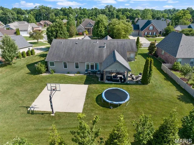 $3,500 | 437 Marbleton Circle, O'Fallon, IL 62269
