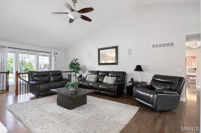 $3,500 | 437 Marbleton Circle, O'Fallon, IL 62269