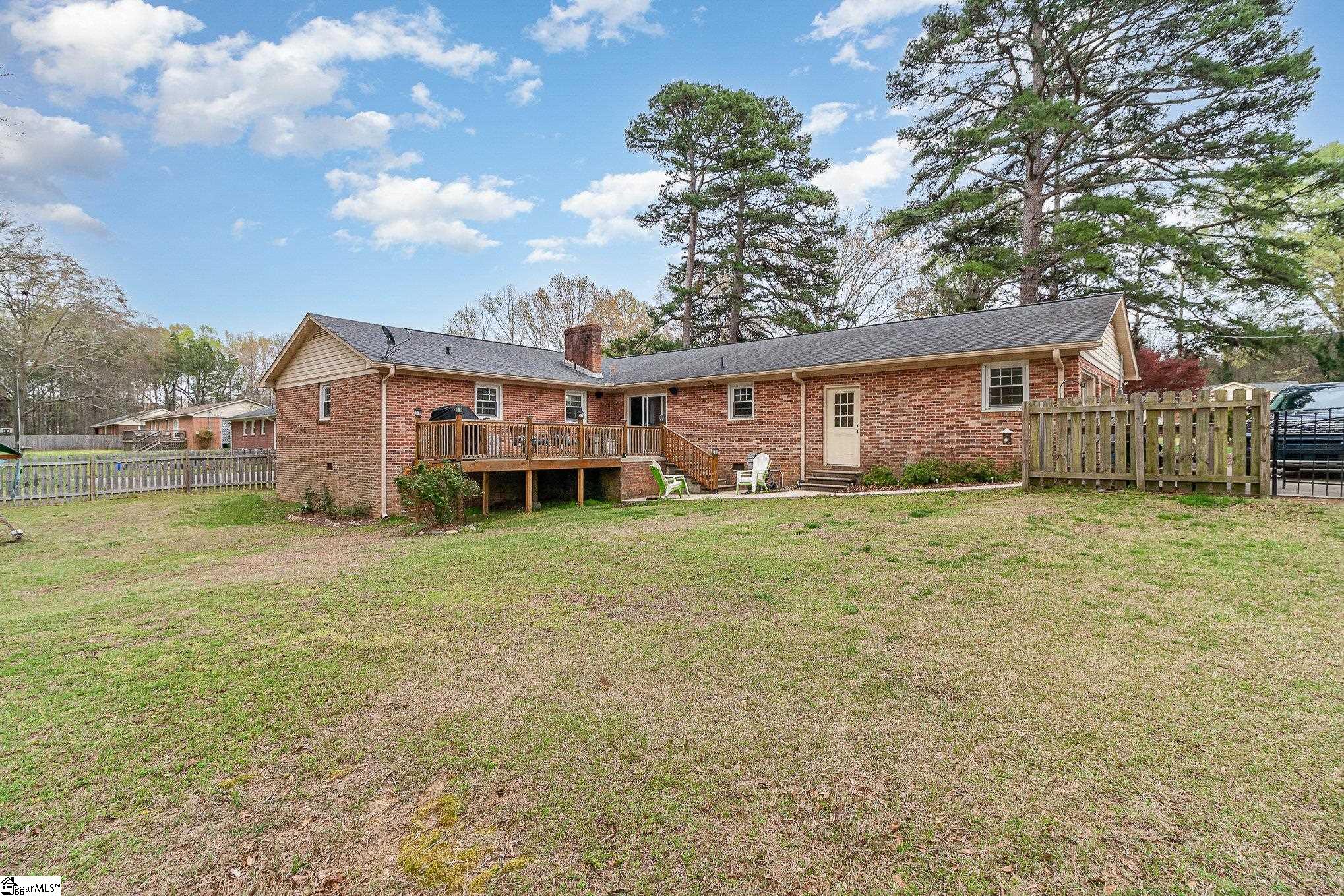 257 State Rd S-30-483 Clinton, SC 29325 - Photo 29 of 30