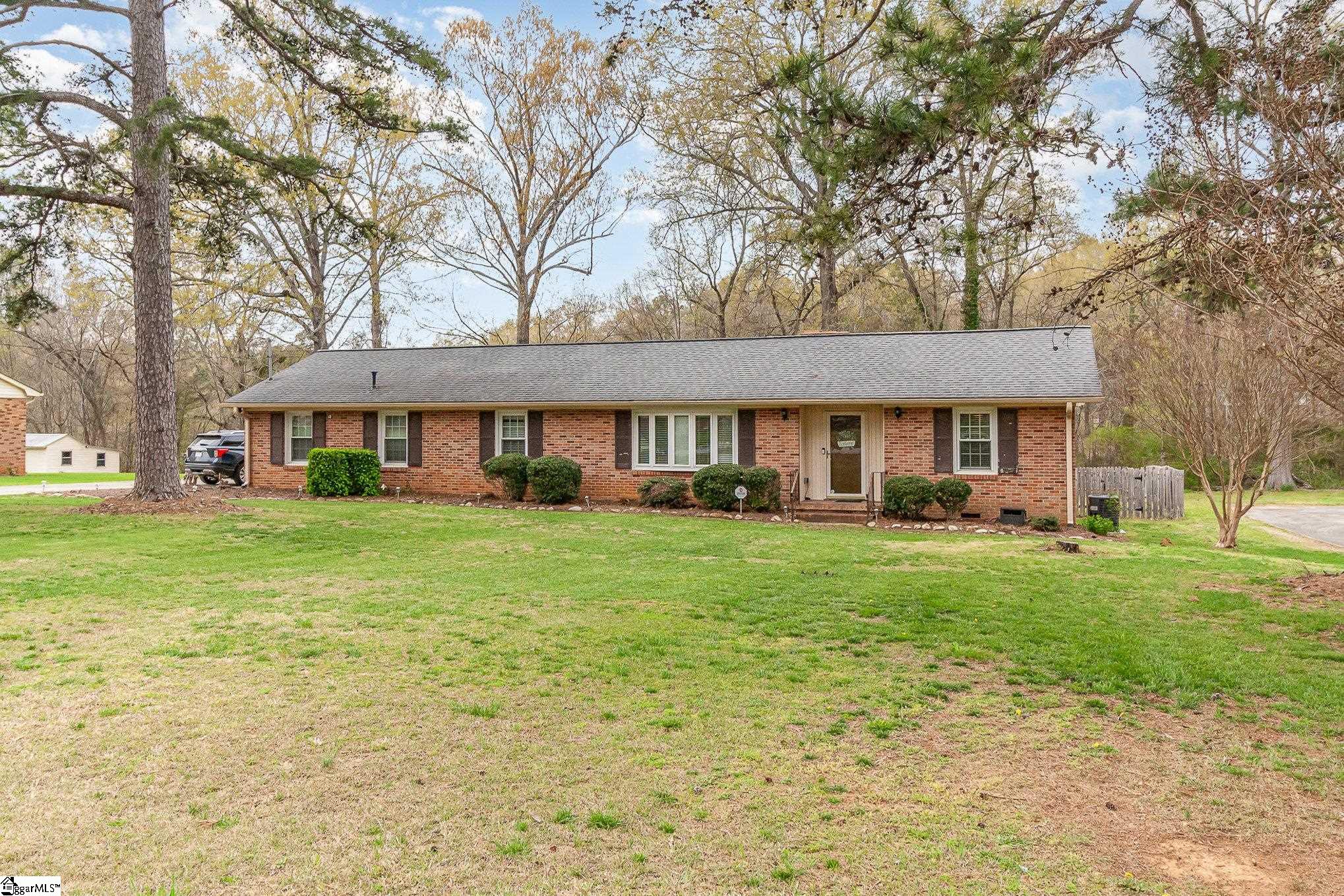 257 State Rd S-30-483 Clinton, SC 29325 - Photo 4 of 30