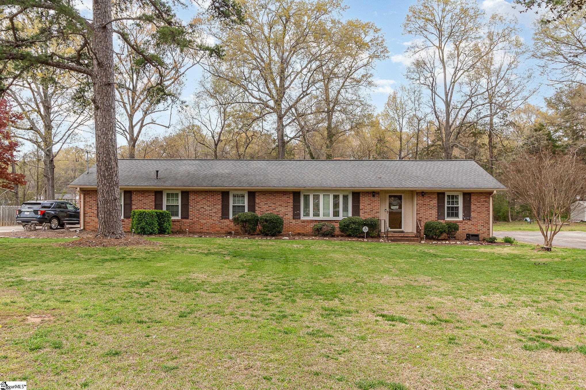 257 State Rd S-30-483 Clinton, SC 29325 - Photo 6 of 30