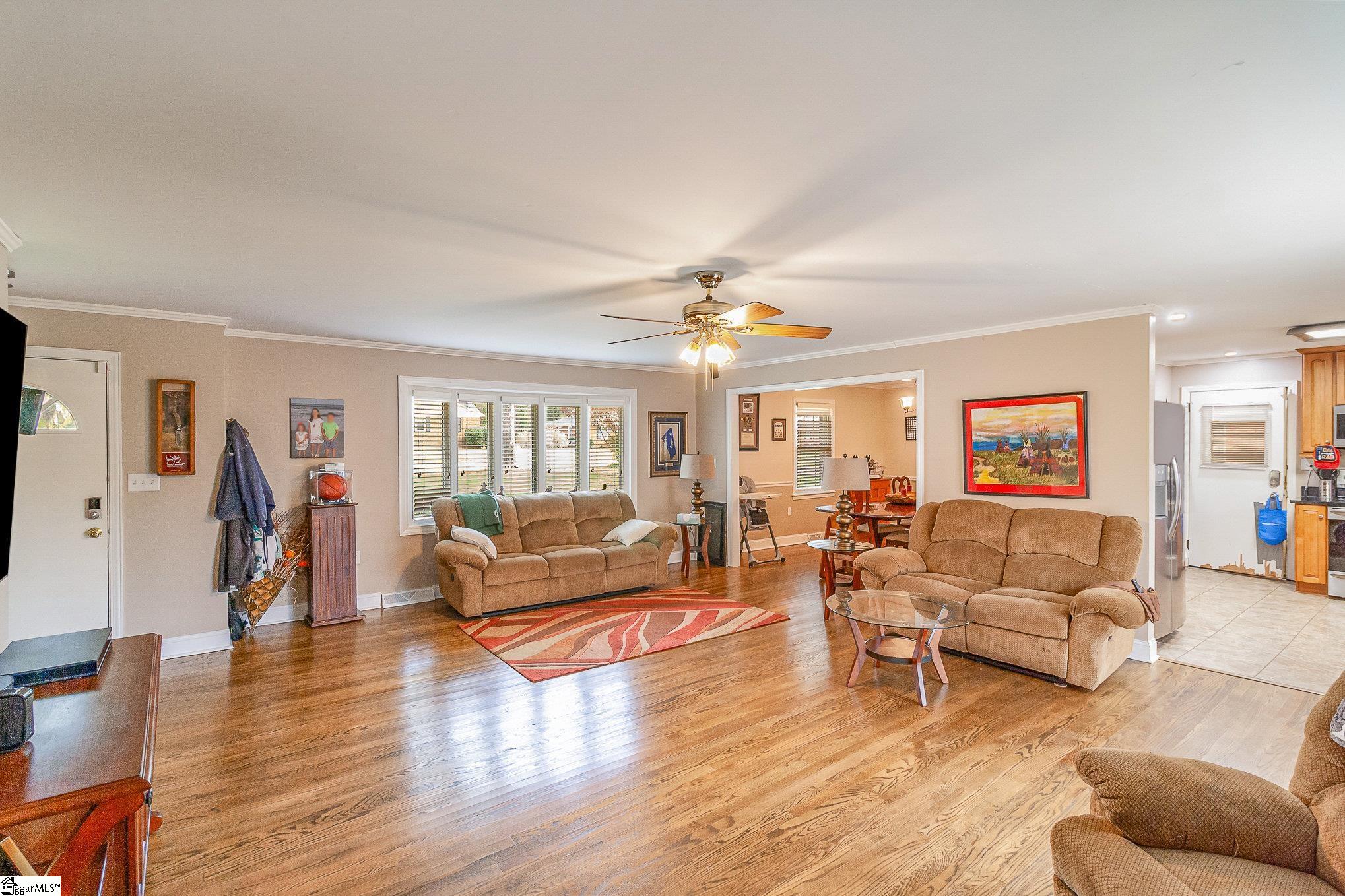 257 State Rd S-30-483 Clinton, SC 29325 - Photo 9 of 30