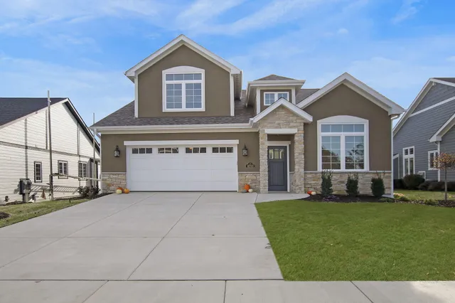 $747,500 | 4703 98th Street, Pleasant Prairie, WI 53158