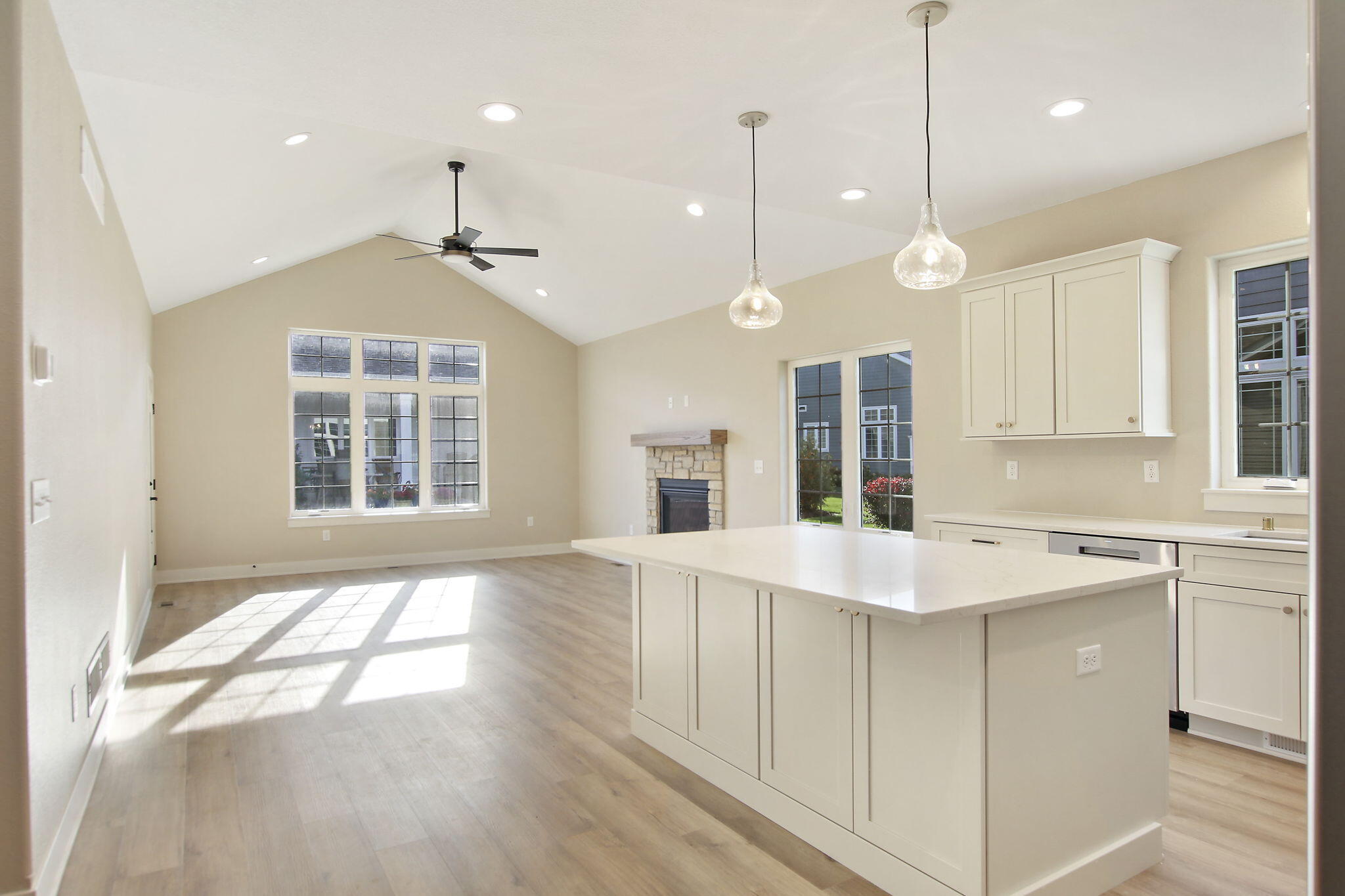 4703 98th Street Pleasant Prairie, WI 53158 - Photo 2 of 27 4-web-or-mls-K- 4703 98th St, Pleasant P