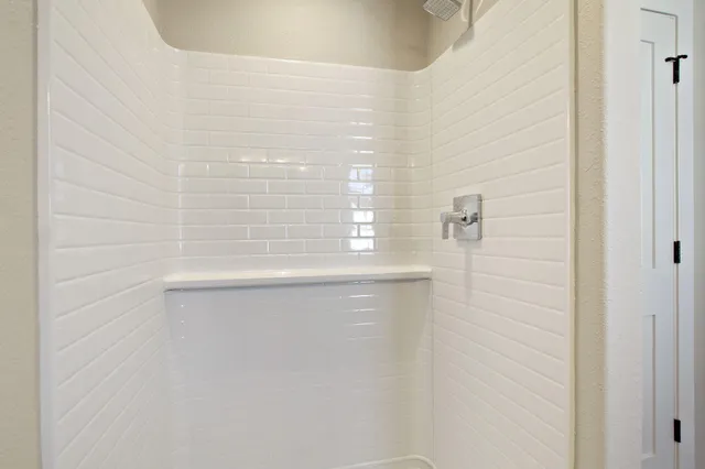 $747,500 | 4703 98th Street, Pleasant Prairie, WI 53158