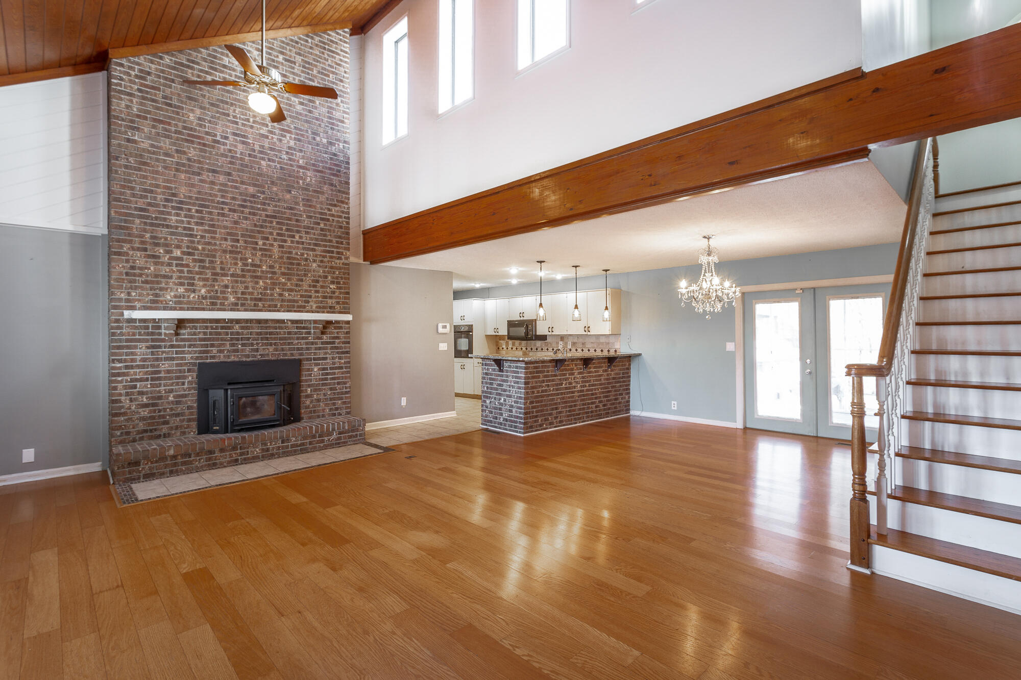 380 Roy Bird Road Rock Spring, GA 30739 - Photo 3 of 31 Living Room