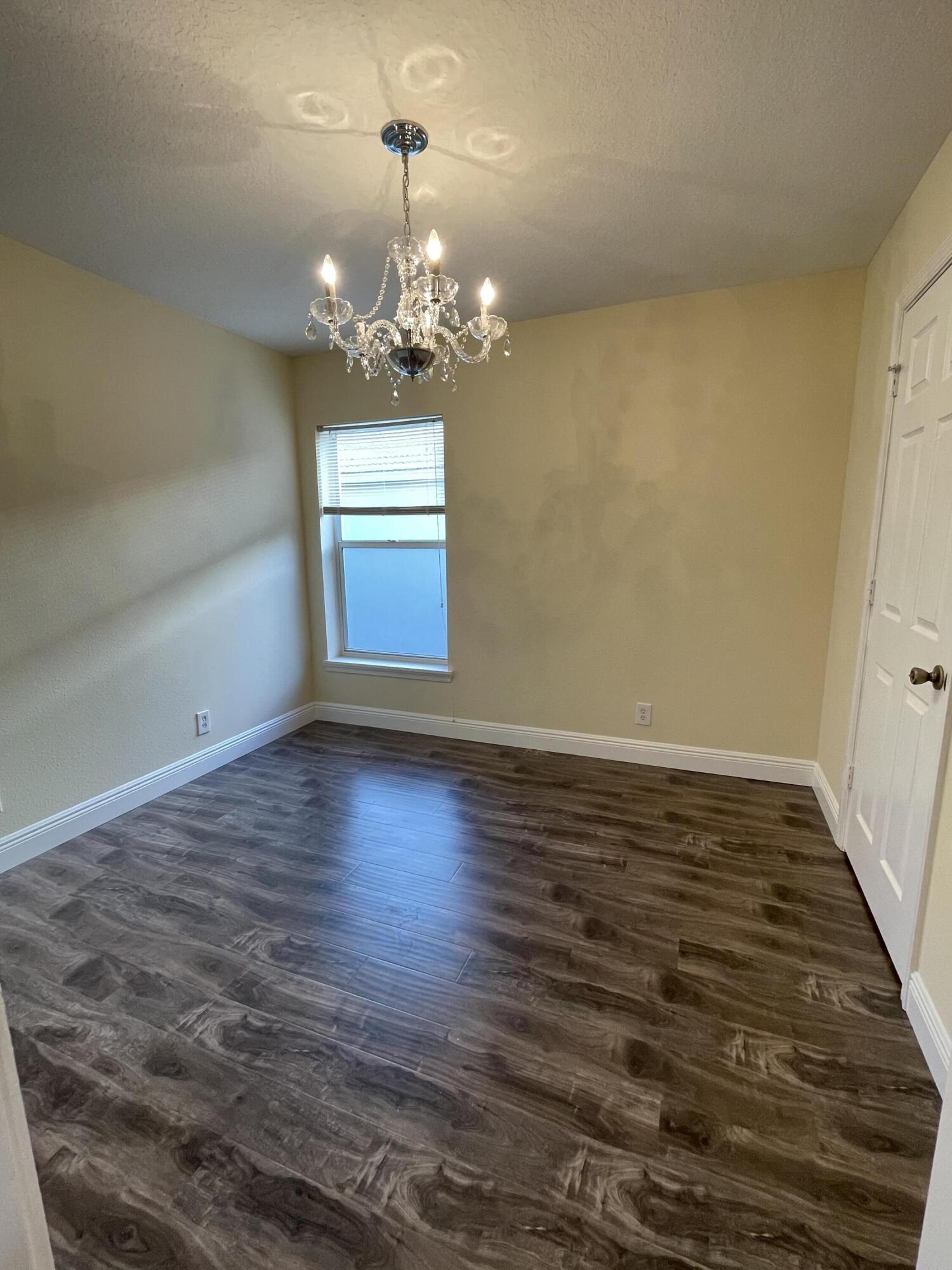 1021 Woodfield Road Greenacres, FL 33415 - Photo 22 of 32 IMG-8818