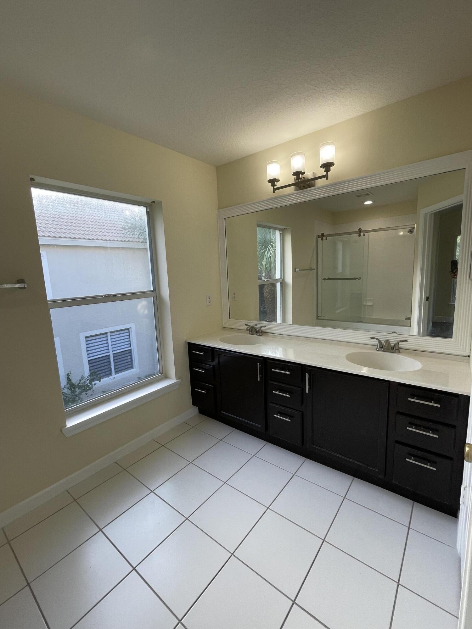 1021 Woodfield Road Greenacres, FL 33415 - Photo 30 of 32 IMG-8825