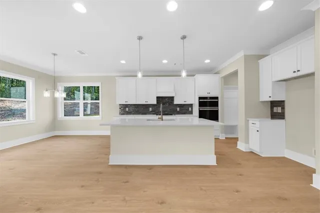 $499,900 | 5559 Overview Drive, Flowery Branch, GA 30542