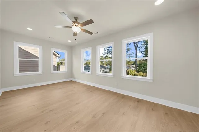 $499,900 | 5559 Overview Drive, Flowery Branch, GA 30542