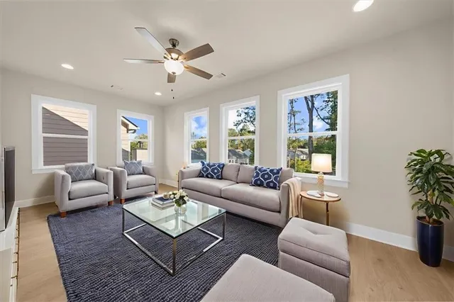 $499,900 | 5559 Overview Drive, Flowery Branch, GA 30542