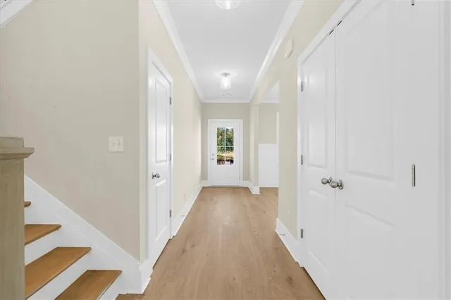 $499,900 | 5559 Overview Drive, Flowery Branch, GA 30542