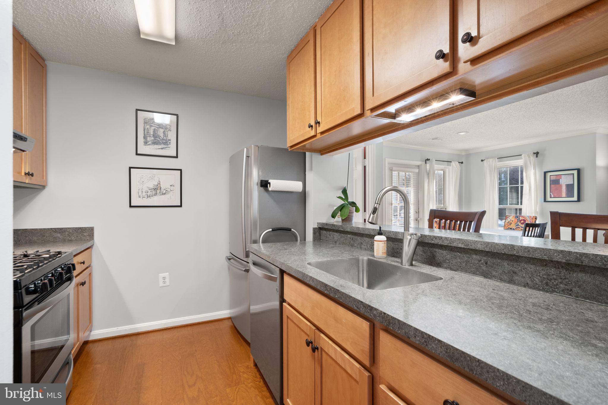 20958 Timber Ridge Terrace, Unit 101 Ashburn, VA 20147 - Photo 11 of 22 Gallery Image 11