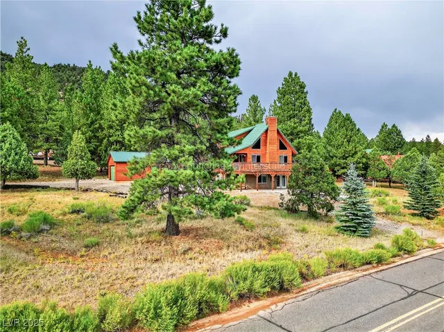 $649,500 | 797 East Aspen Meadow Drive, Mammoth Creek, UT 84735