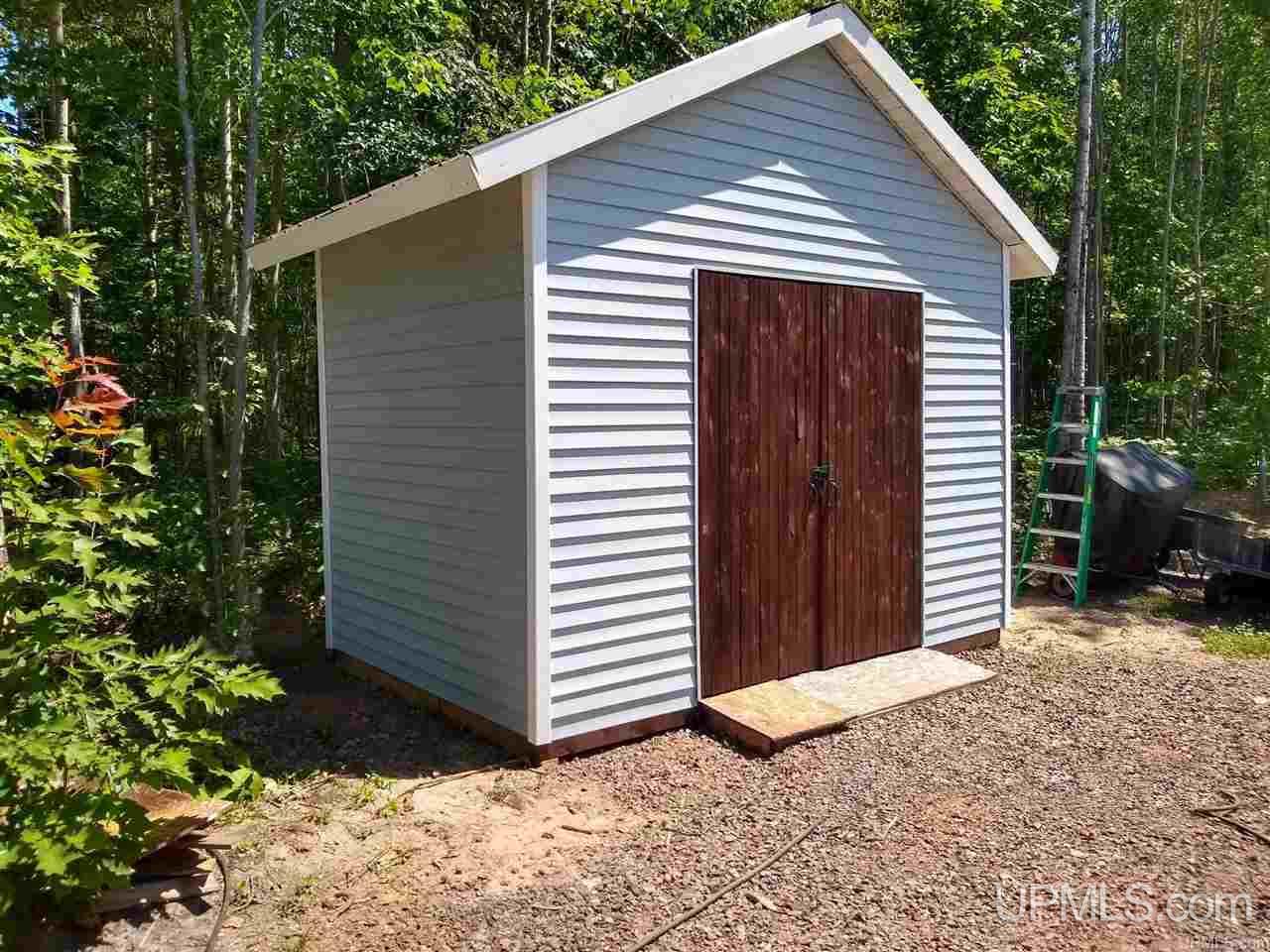 2344 Grant Lake Road Republic, MI 49879 - Photo 9 of 28