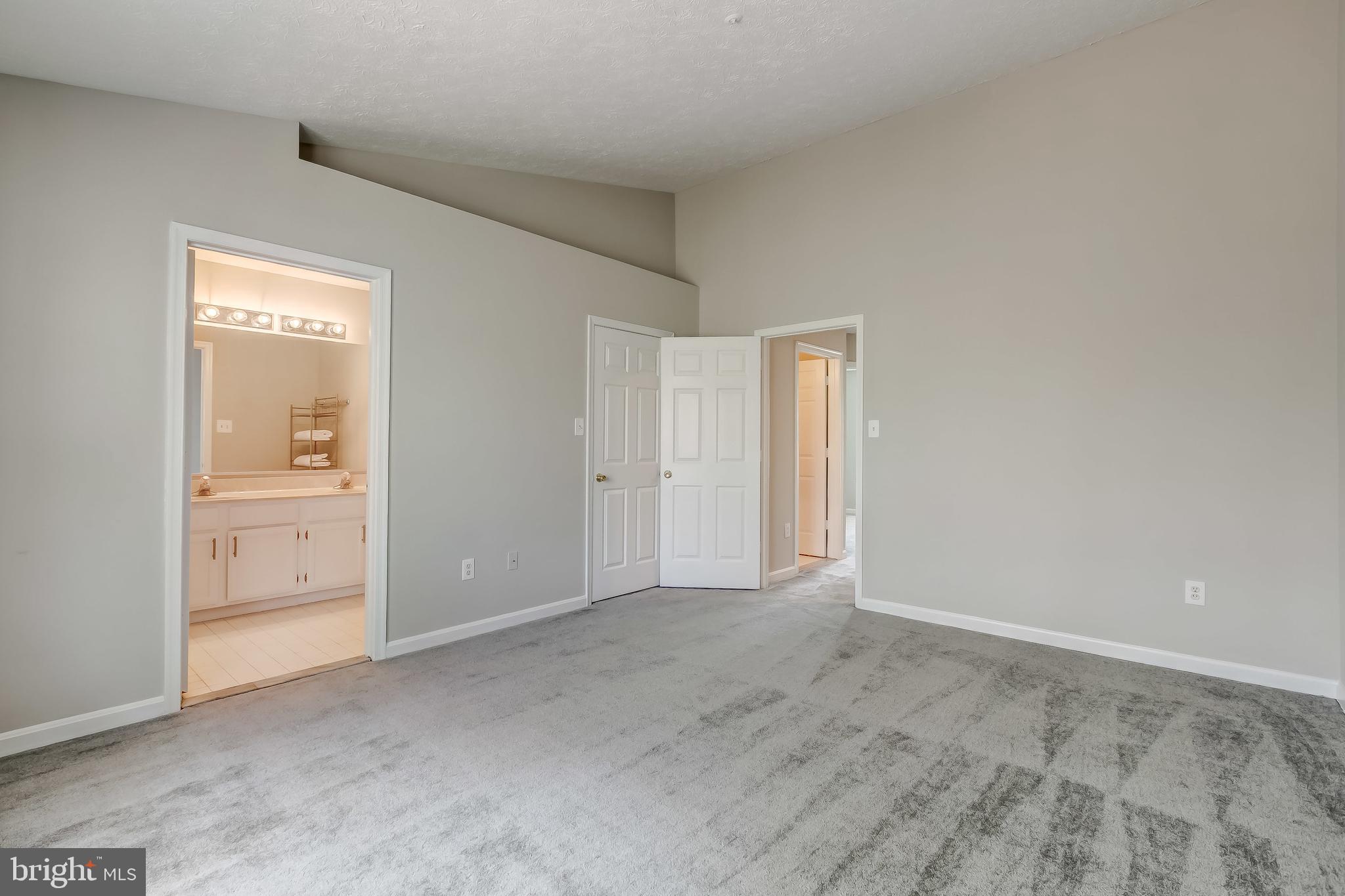 324 White Rocks Court Pasadena, MD 21122 - Photo 21 of 39 Primary Bedroom