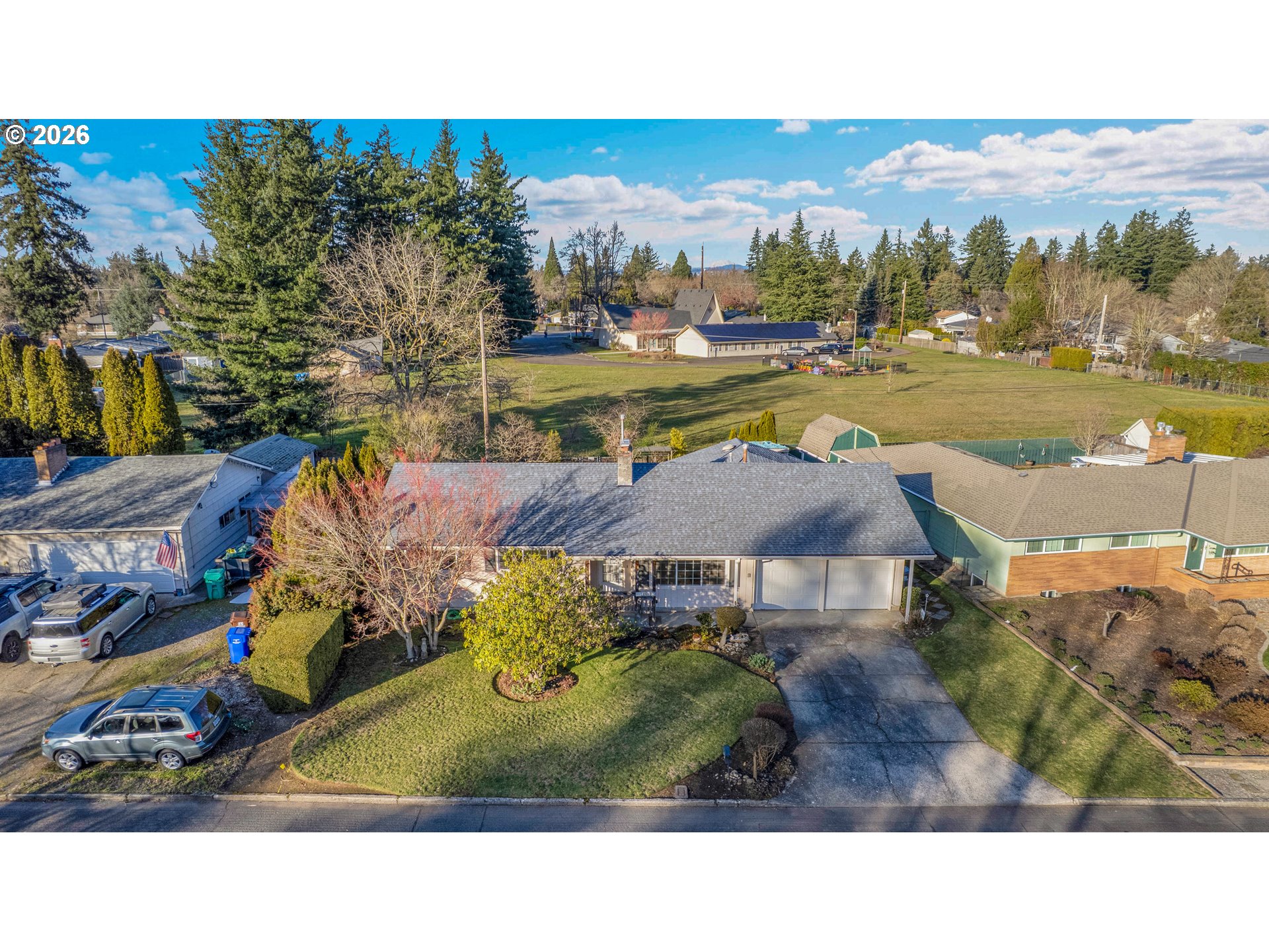 18601 Southeast Clinton Street Gresham, OR 97030 - Photo 2 of 46