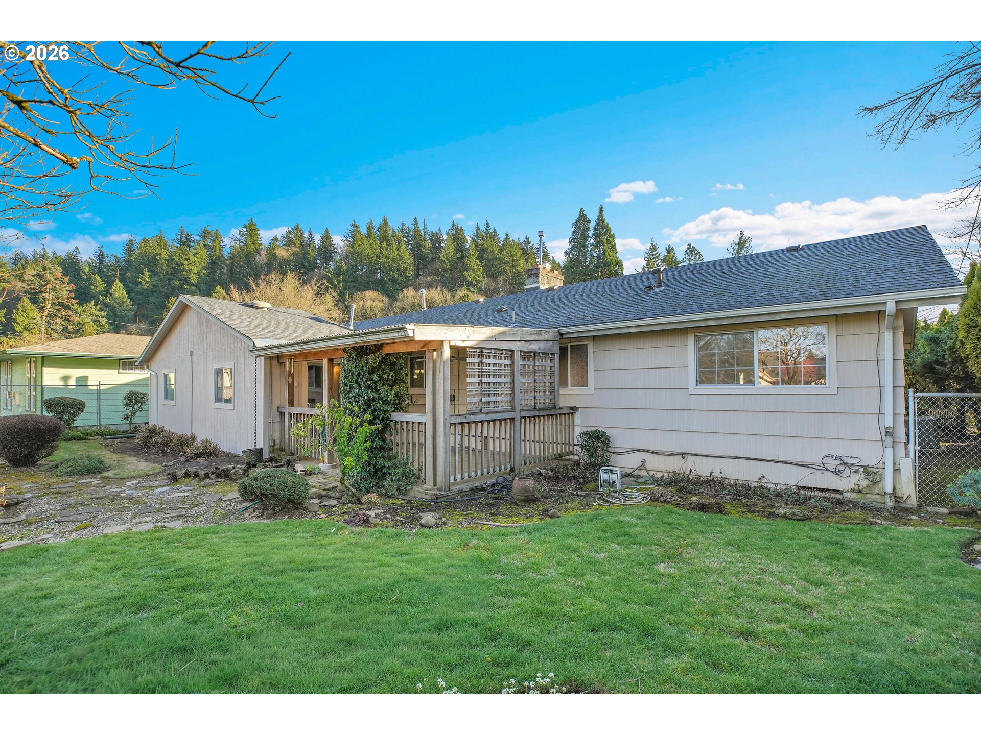 18601 Southeast Clinton Street Gresham, OR 97030 - Photo 33 of 46