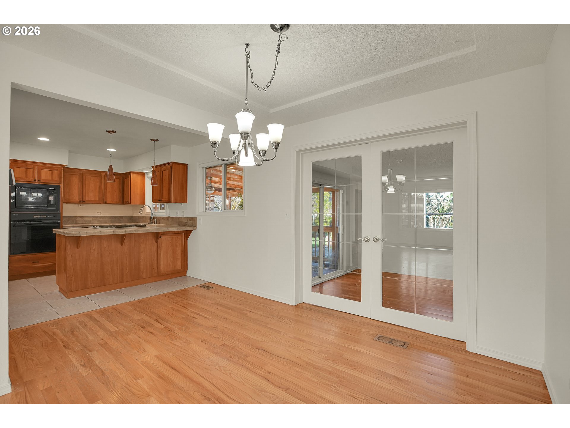 18601 Southeast Clinton Street Gresham, OR 97030 - Photo 10 of 46