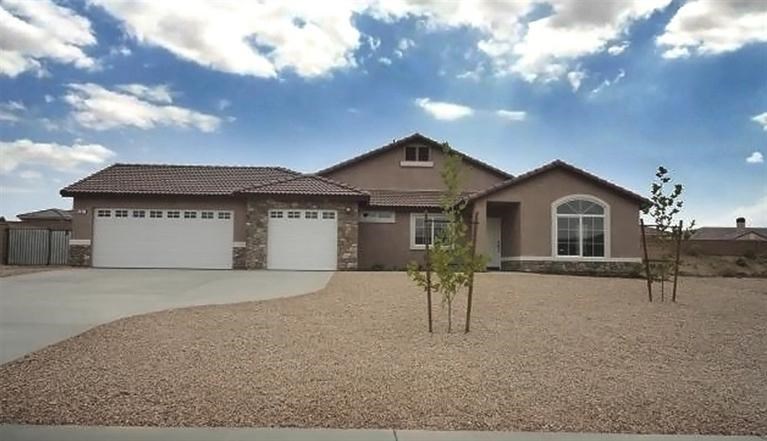 15587 Lookout Road Apple Valley, CA 92307 - Photo 1 of 1