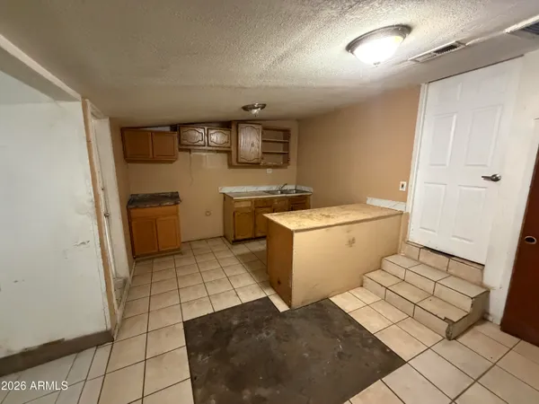 $389,000 | 2201 West Coolidge Street, Phoenix, AZ 85015