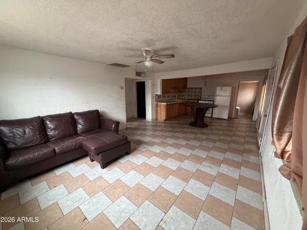 $389,000 | 2201 West Coolidge Street, Phoenix, AZ 85015