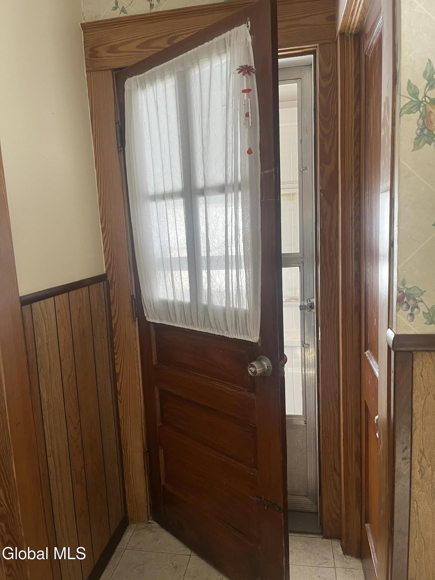 1517 Rutgers Street Schenectady, NY 12303 - Photo 21 of 25 IMG_0529