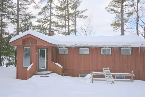 $2,000 | 249 Stocker Pond Road, Grantham, NH 03753