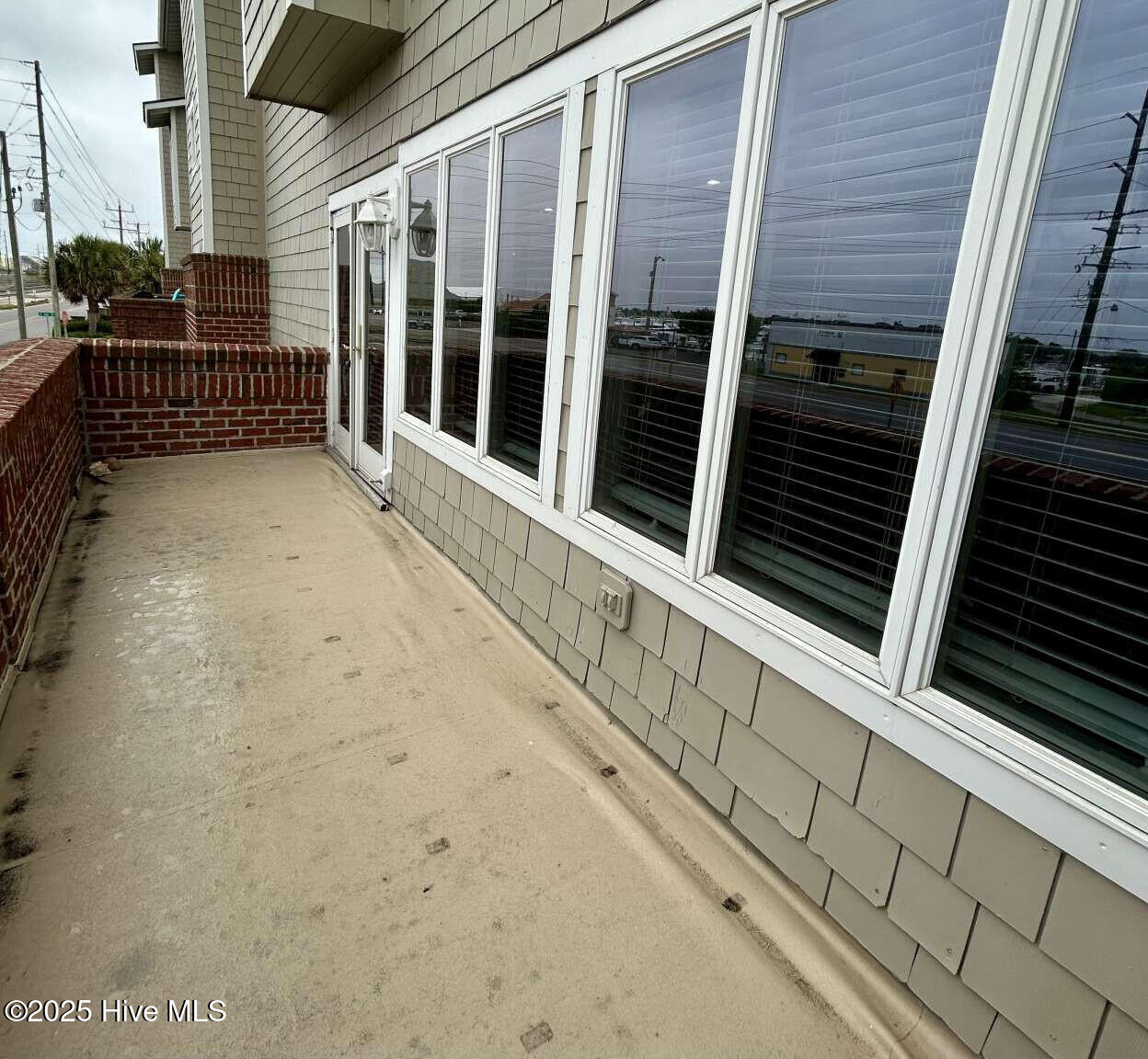 104 South 3rd Street, Unit H2 Morehead City, NC 28557 - Photo 15 of 21 Gillis.16