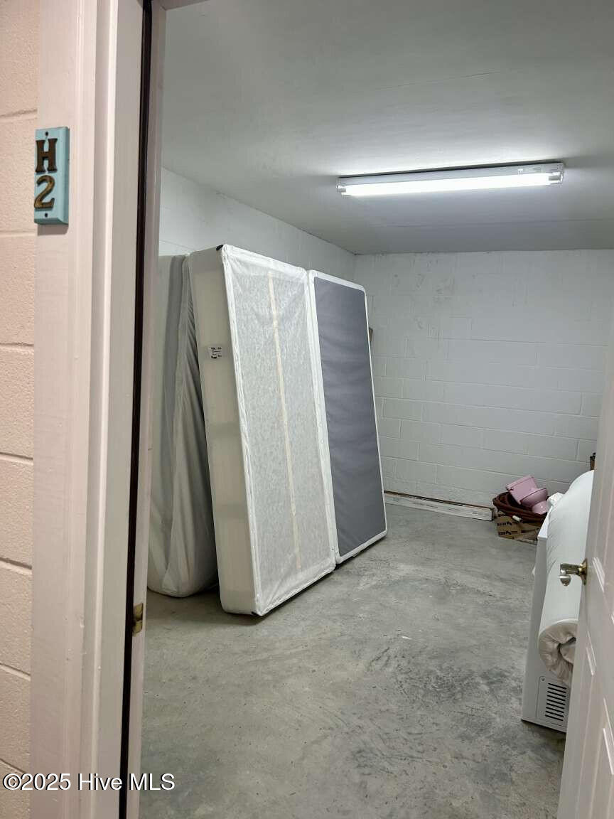 104 South 3rd Street, Unit H2 Morehead City, NC 28557 - Photo 21 of 21 Gillis.22