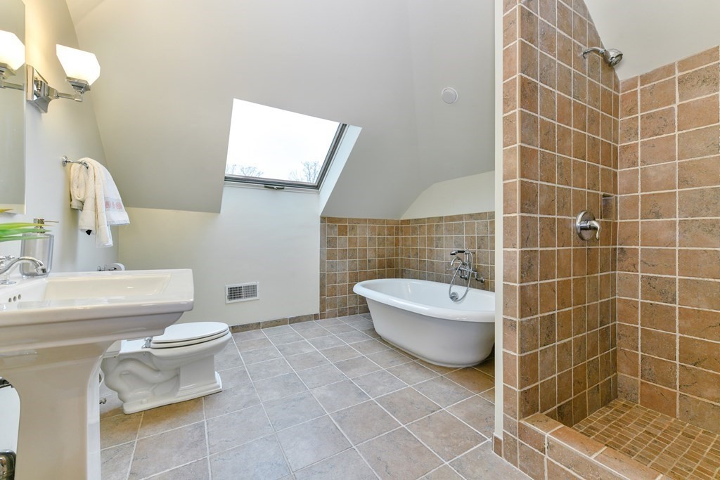 26-28 Goodrich Road Boston, MA 02130 - Photo 13 of 42 Gallery Image 13