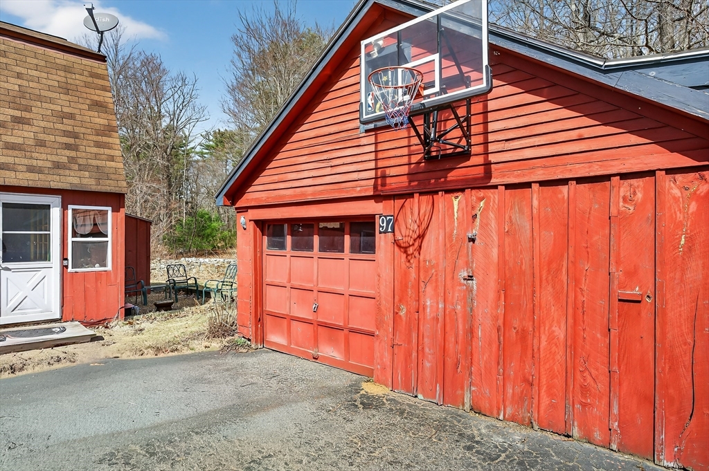 97 Wickaboag Valley Road West Brookfield, MA 01585 - Photo 26 of 35