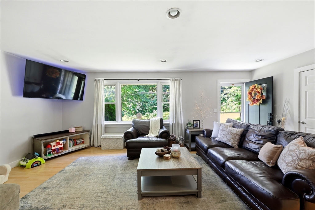 21 Goss Hill Road Huntington, MA 01050 - Photo 12 of 31 Gallery Image 12
