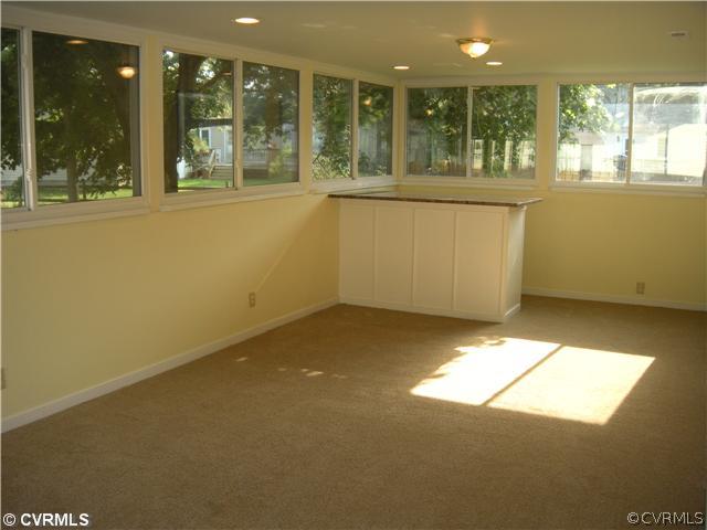 5529 Retriever Road Richmond, VA 23237 - Photo 4 of 12 Entertainment Room - Finished sun room/party room