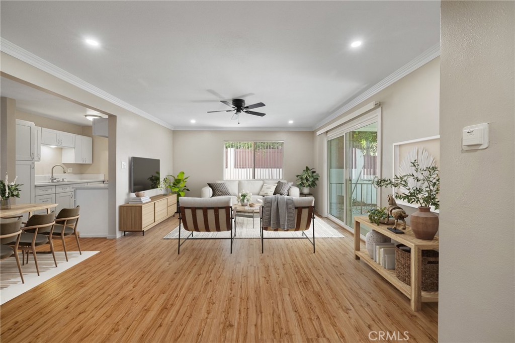 904 1st Street, Unit 2 Hermosa Beach, CA 90254 - Photo 2 of 28