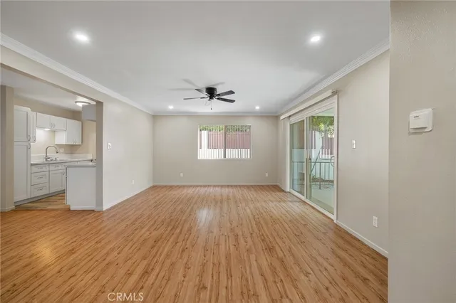 $4,250 | 904 1st Street, Unit 2, Hermosa Beach, CA 90254