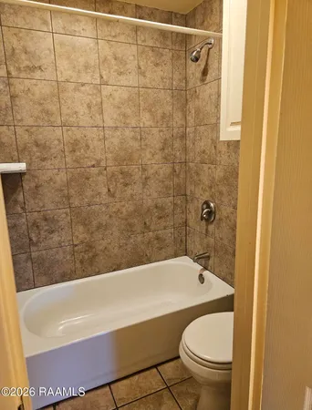 $1,200 | 220 Doucet Road, Unit 112B, Lafayette, LA 70503