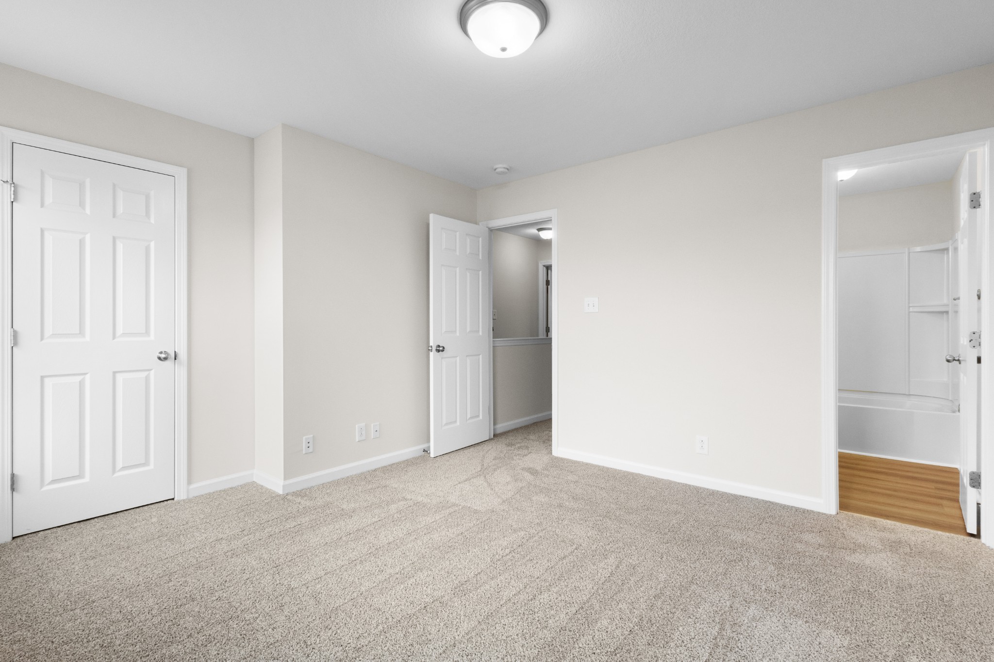 179 Alexander Boulevard Clarksville, TN 37040 - Photo 28 of 40 a view of an empty room with a window